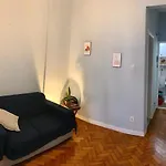 Apartamento Em Copacabana Perto De Tudo!