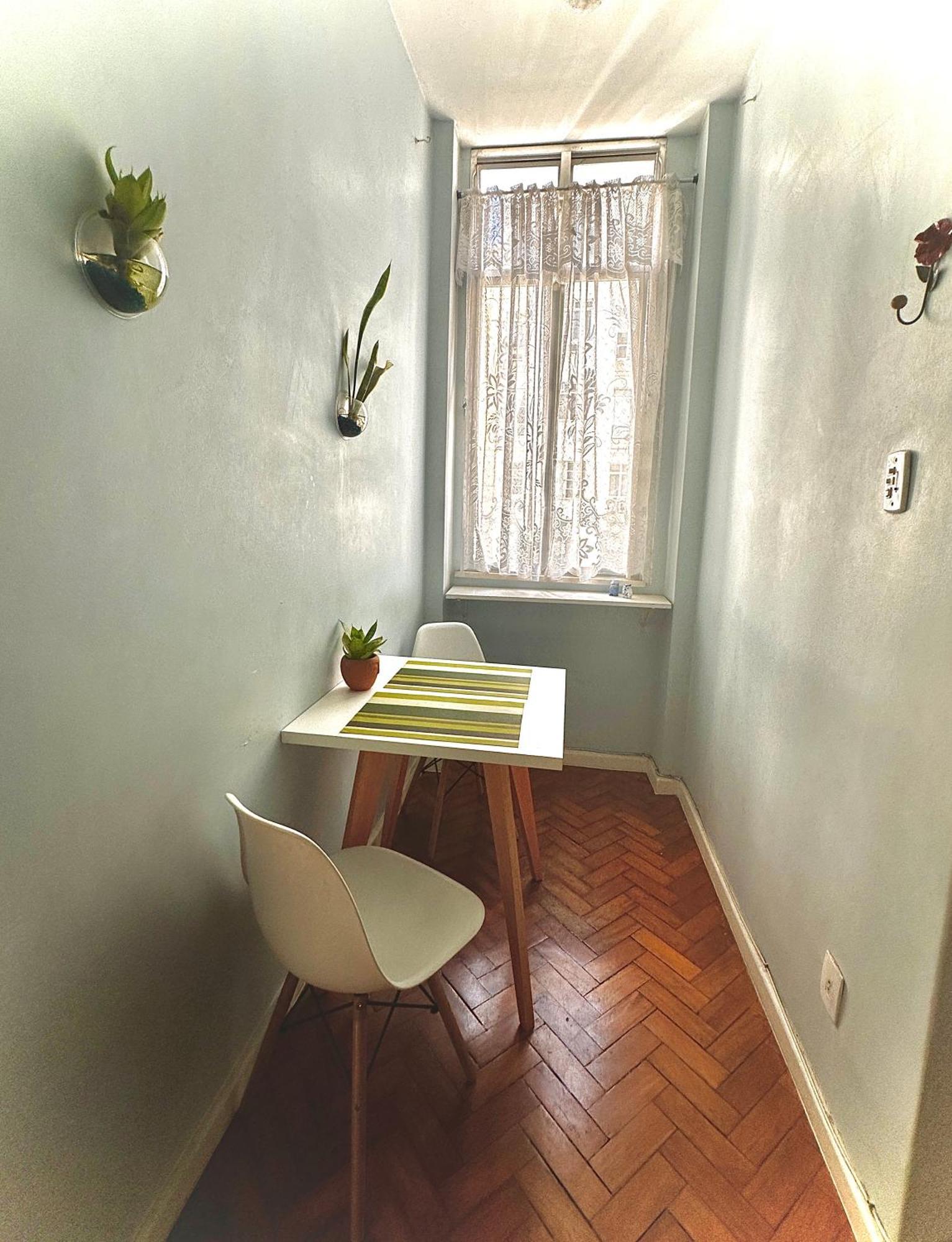 Em Copacabana Perto De Tudo! Apartamento *